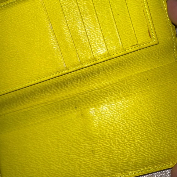 Valentino Wallet - Picture 9 of 9